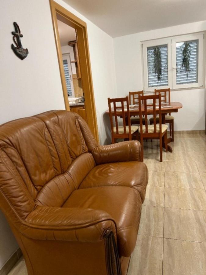 Lovely In Split, Close To Attractions Apartment