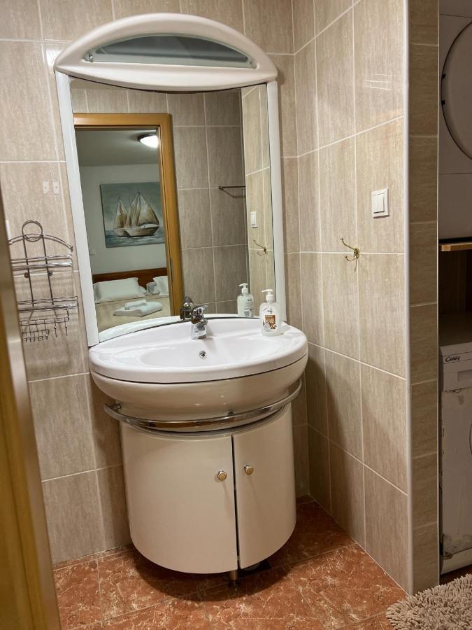 Lovely In Split, Close To Attractions Apartment Split