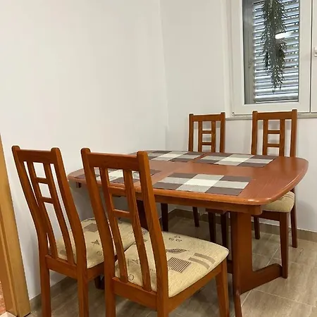 Lovely Apartment In Split, Close To All Attractions Exterior photo